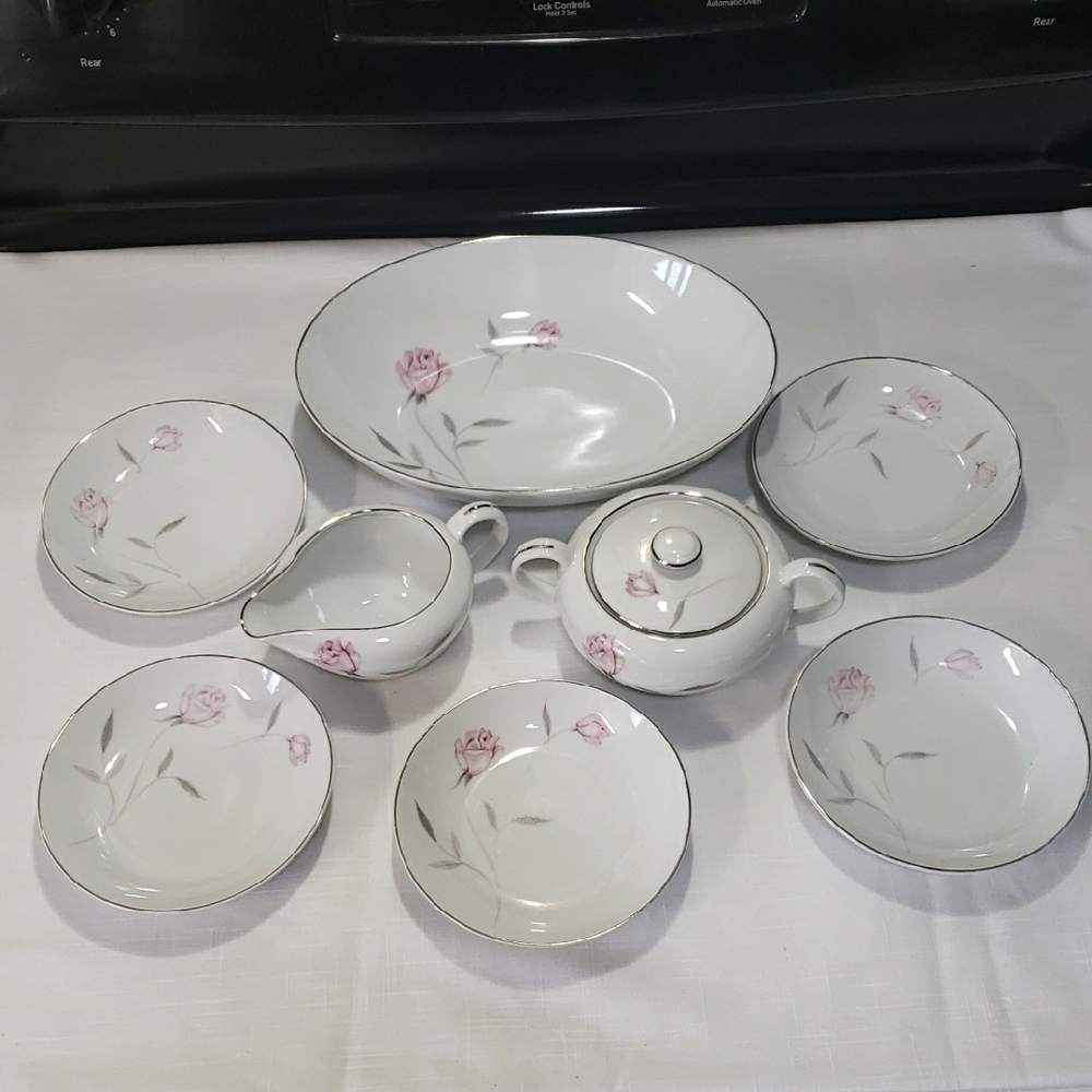 Rose Pattern Find Porcelain "Japan Innocence" 1977-1985 - Picture 2 of 9